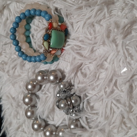 Bundle of Bracelets - Picture 3 of 3